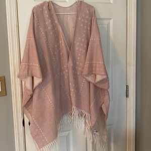 Soft pink/mauve kamino with fringes